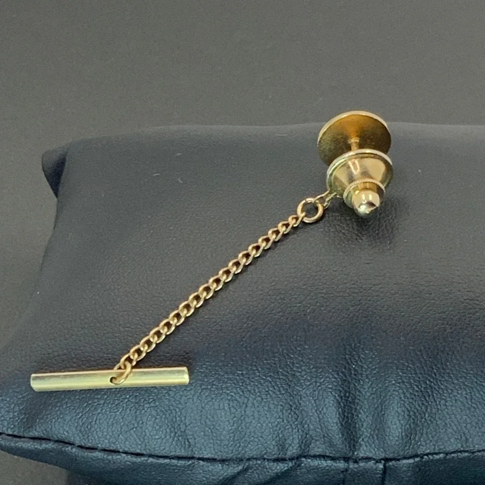 Swank Vintage Gold Tone Tie Tac Etched Starburst Round Face with Chain T-Bar